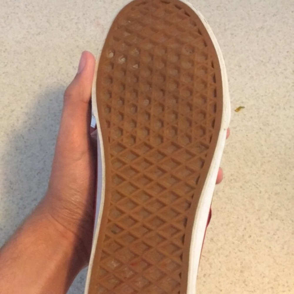 Vans - Picture 3 of 5